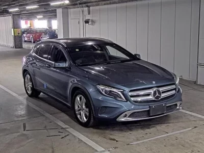 Mercedes-Benz GLA CLASS