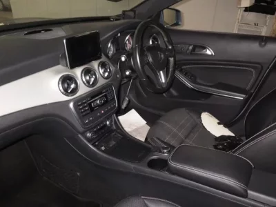Mercedes-Benz GLA CLASS