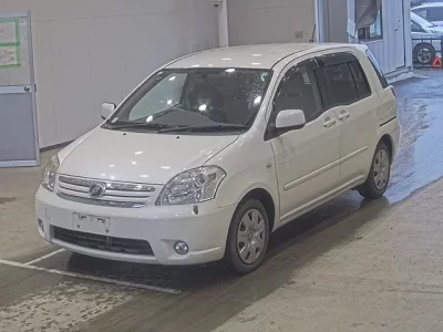 Toyota RAUM