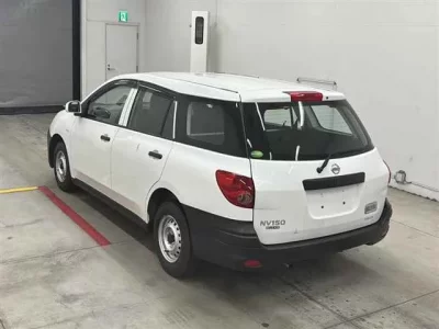 Nissan AD