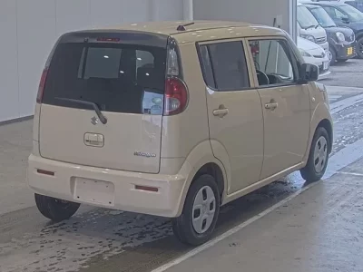 Suzuki MRWAGON
