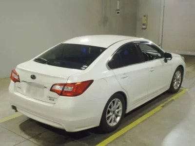 Subaru LEGACY B4