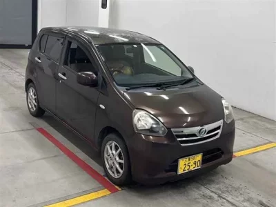 Daihatsu MIRA E S