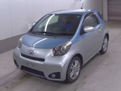 Toyota IQ