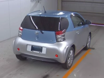 Toyota IQ