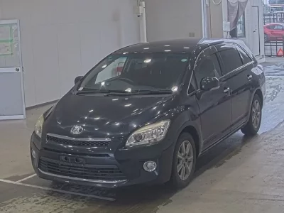 Toyota MARK X ZIO