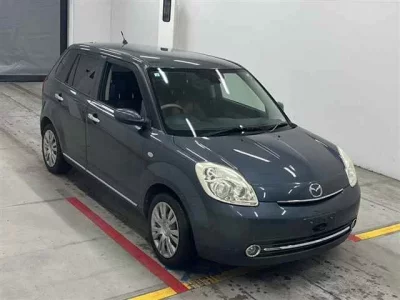 Mazda VERISA