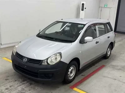 Nissan AD