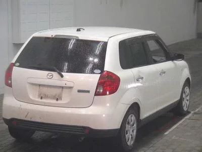 Mazda VERISA