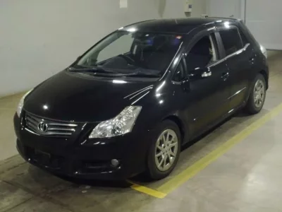 Toyota BLADE