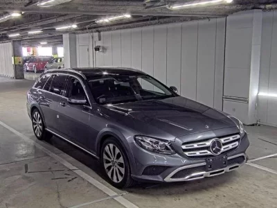 Mercedes-Benz E CLASS WAGON