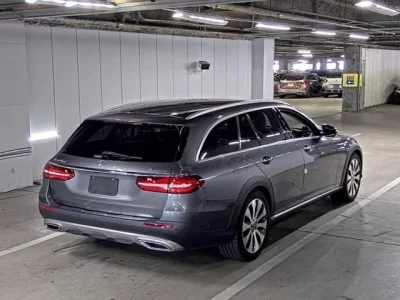 Mercedes-Benz E CLASS WAGON