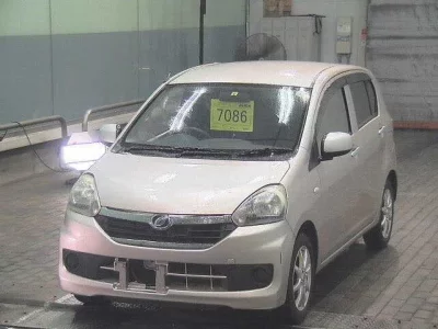 Daihatsu MIRA E S
