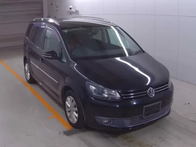 Volkswagen GOLF TOURAN