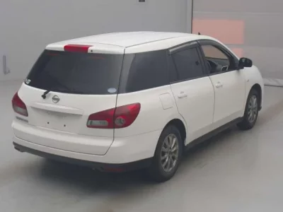 Nissan WINGROAD