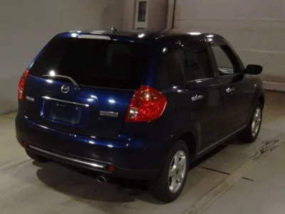 Mazda VERISA