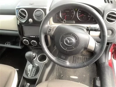 Mazda VERISA