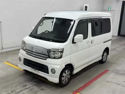 Daihatsu Atrai Wagon
