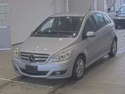 Mercedes-Benz B CLASS