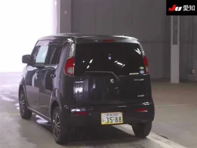 Suzuki MRWAGON