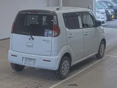 Suzuki MRWAGON