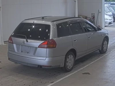 Nissan WINGROAD