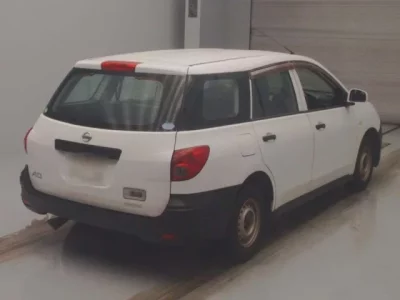 Nissan AD