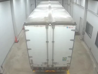 Hino TRUCK
