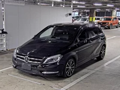 Mercedes-Benz B CLASS