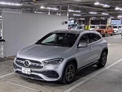 Mercedes-Benz GLA CLASS