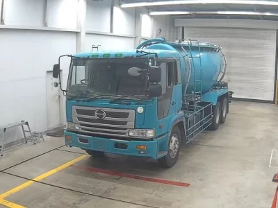 Hino TRUCK