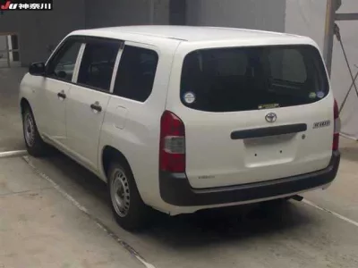 Toyota SUCCEED