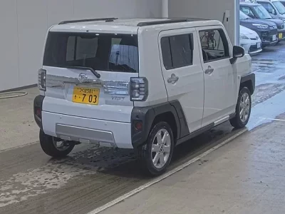 Daihatsu TAFT