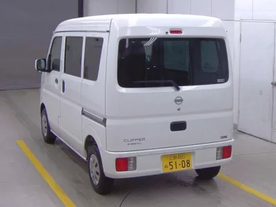 Nissan CLIPPER VAN