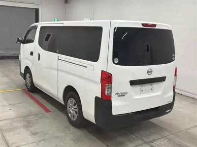 Nissan CARAVAN VAN