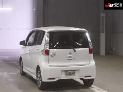 Mitsubishi EK CUSTOM
