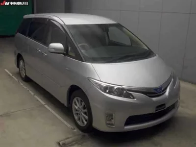Toyota ESTIMA HYBRID