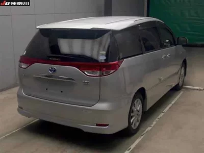 Toyota ESTIMA HYBRID
