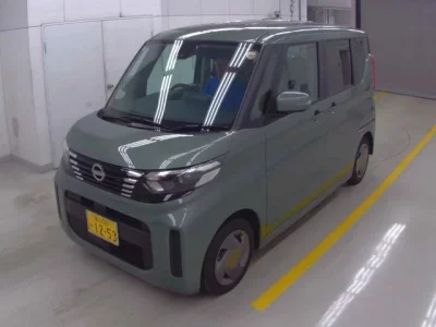 Nissan ROOX