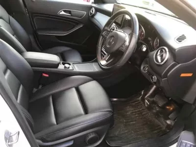 Mercedes-Benz CLA CLASS