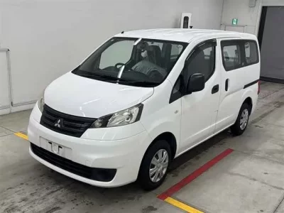 Mitsubishi DELICA