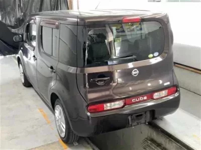 Daihatsu Atrai Wagon
