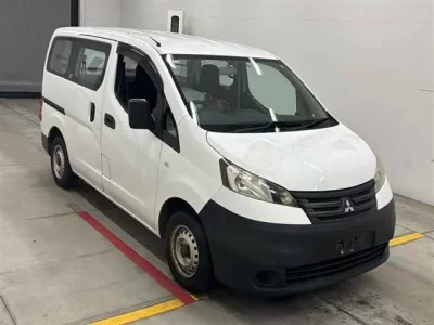 Mitsubishi DELICA