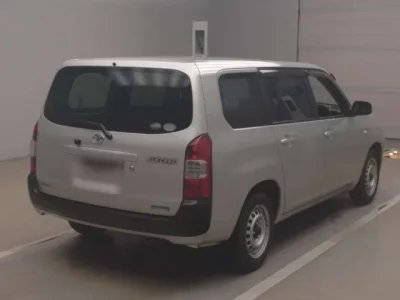 Toyota SUCCEED