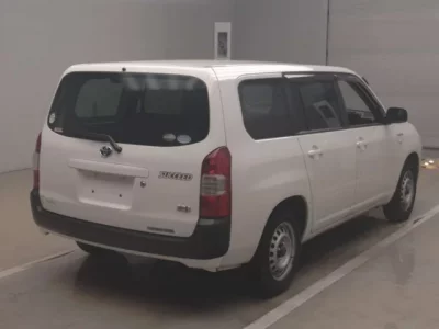 Toyota SUCCEED