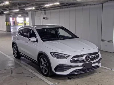 Mercedes-Benz GLA CLASS