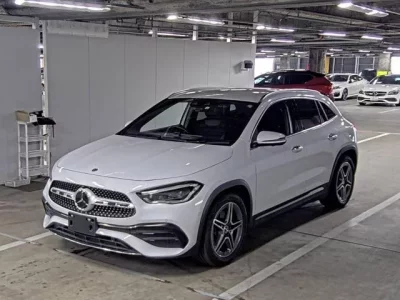 Mercedes-Benz GLA CLASS