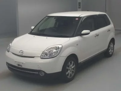 Mazda VERISA