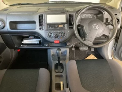 Nissan AD