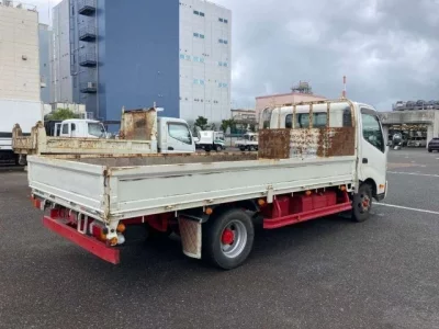 Hino DUTRO